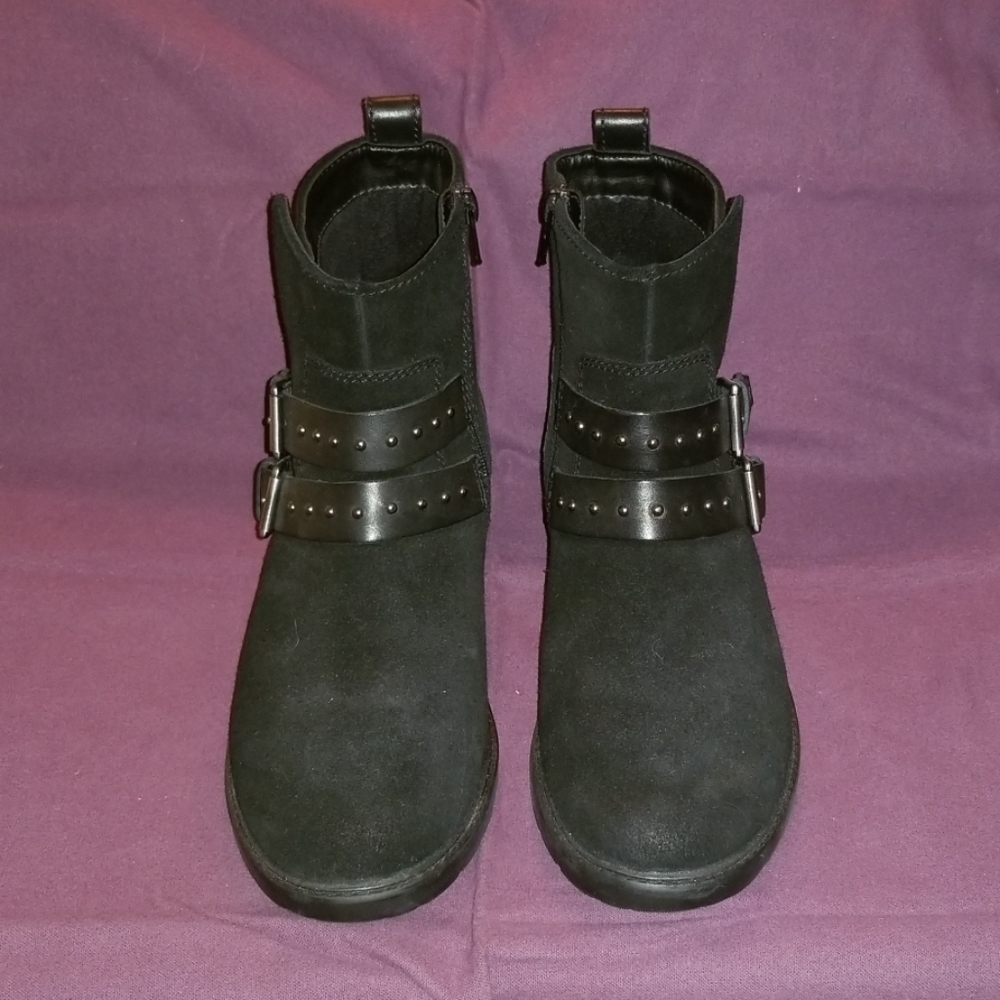 Clark's black ankle boots